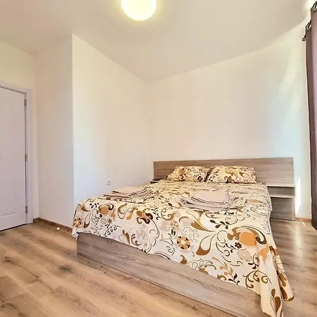 Sunny Breeze Apartment Primorsko